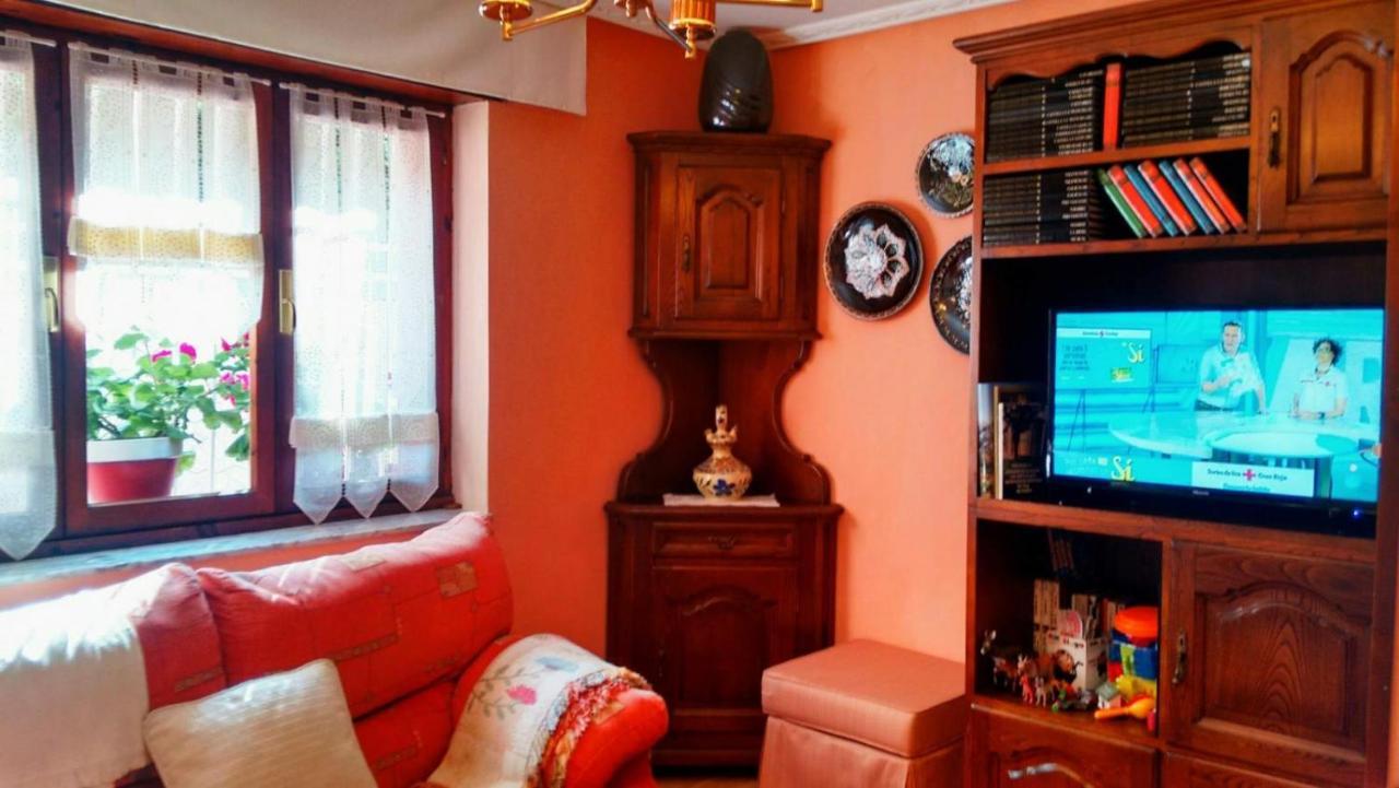 Apartamentos Huerta Carua I Y II Piloña Eksteriør billede